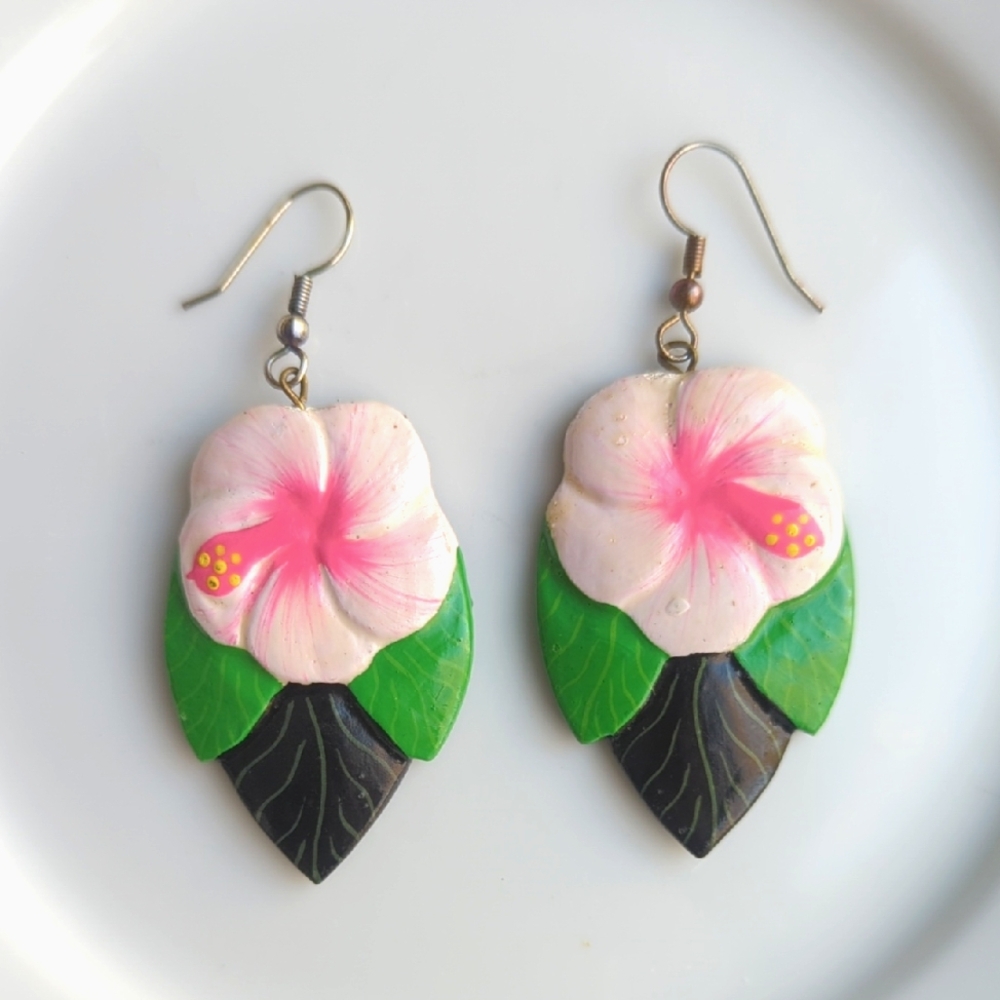 🌺Vintage Wood Handpainted Earrings with Pink Hibiscus and Green Leaves
